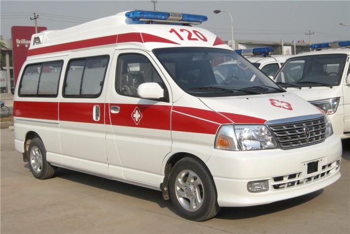 和田县出院转院救护车